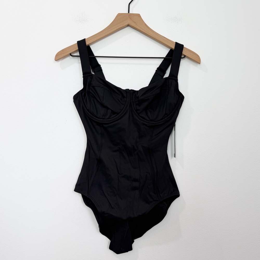 NWT Ta3 Lifty One Piece Swimsuit in Black Small Regular Long  D/DD